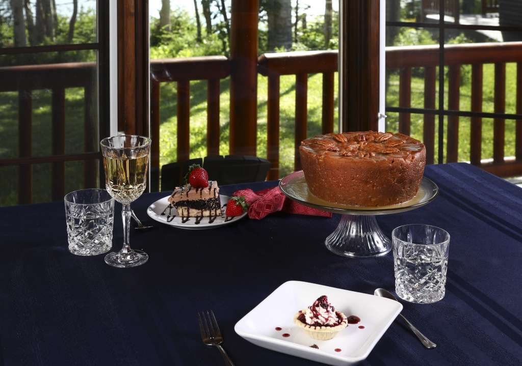 tuckamore_dining_6_20170803_1814501729